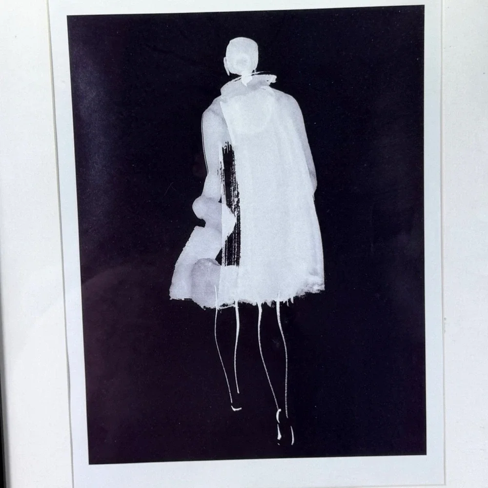 Modern Fashion Silhouette Art Print Framed Black & White Minimalist Wall Decor A